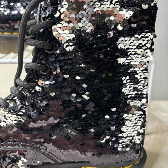 Dr Martens Pascal Reversible Sequin Black Silver 7 - Picture 12 of 12
